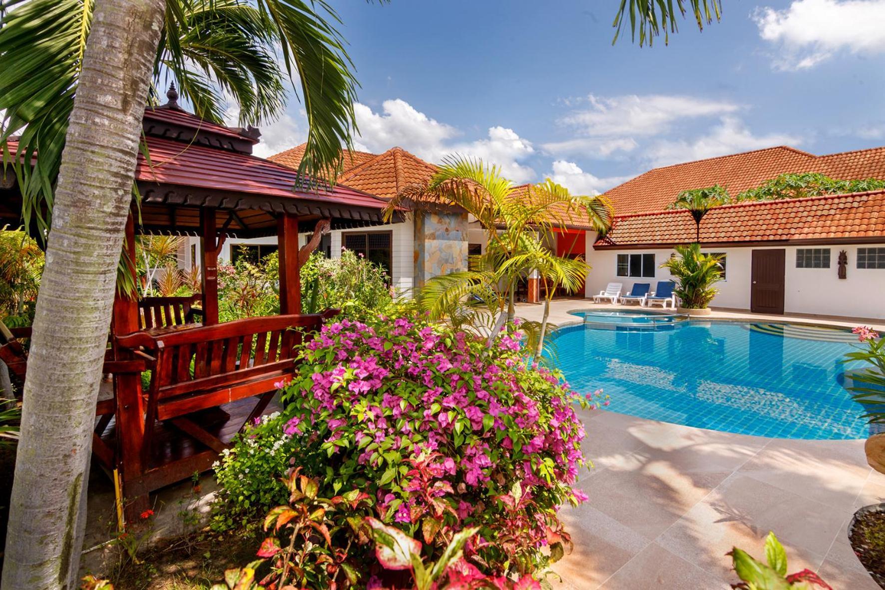 Pattaya Hill Close To Walking St And City Nong Prue Exterior photo